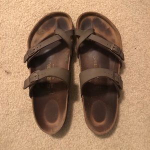 Mocha Mayari Birkenstocks